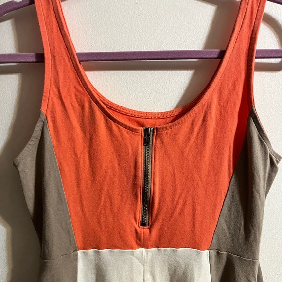 Express Dress Size Medium. - Picture 5 of 5